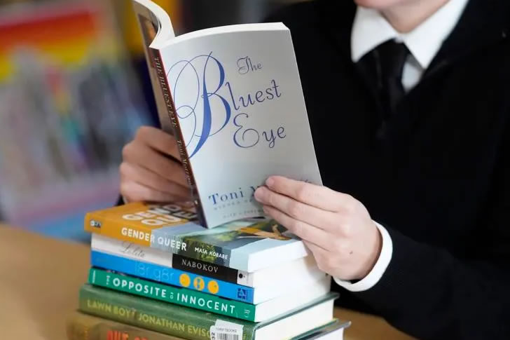 Only 10% of People Can Recognize These Classic Novels by Their Main Characters — Are You One of Them?