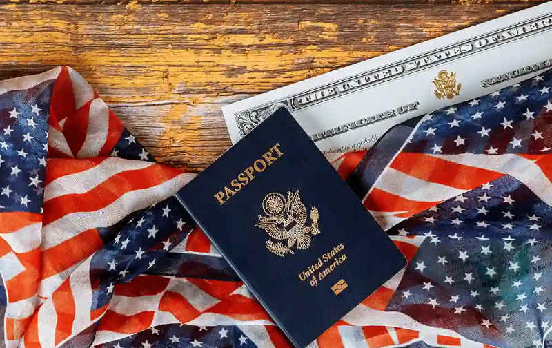 Only a True Civics Expert Can score full marks on This US Citizenship Quiz.